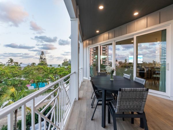 Siesta Key Vacation Home With Gulf Views And Pool