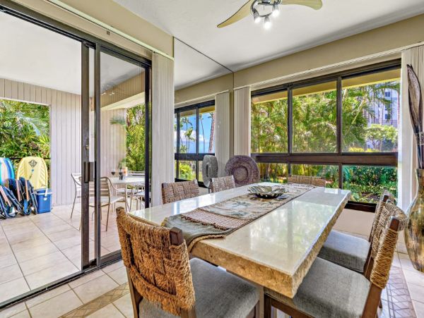 Luxury Maui Oceanview Condo On Kaanapali Beach For Groups up to 24