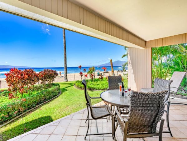 Luxury Maui Oceanview Condo On Kaanapali Beach For Groups up to 24