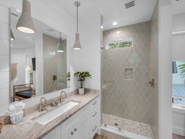 Santa Rosa Beach Vacation Home With Community Pool
