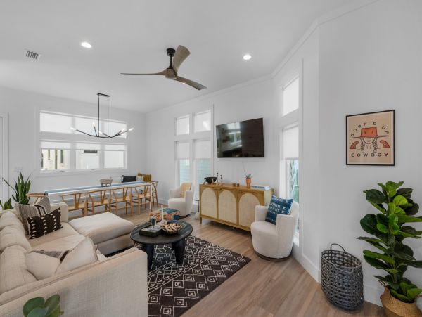 Santa Rosa Beach Vacation Home With Community Pool