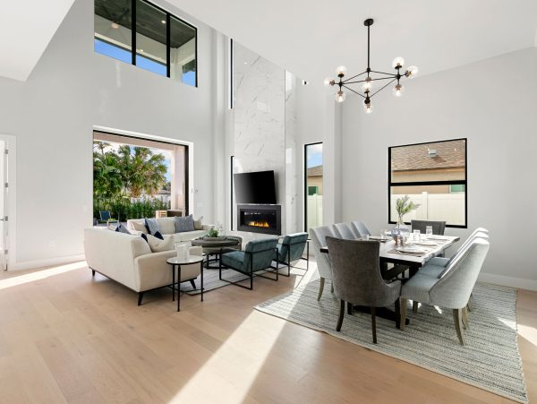 Naples Vacation Home Within A Mile Of Vanderbilt Beach Four bedrooms Plus Den