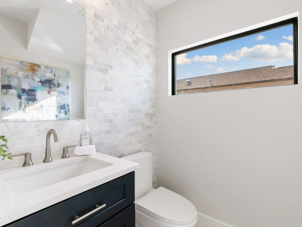 Naples Vacation Home Within A Mile Of Vanderbilt Beach Four bedrooms Plus Den