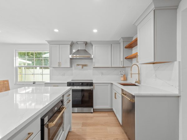 Longboat Key Vacation Home Near Gulf Beaches With Patio