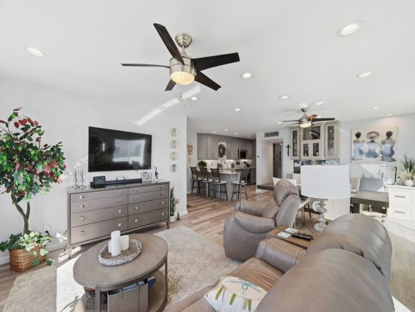 Holmes Beach Condo With Gulf Views And Heated Pools - additional view, photo 4