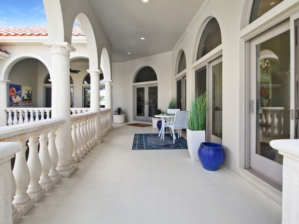 Casey Key Waterfront Vacation Home With Private Pool