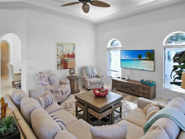 Casey Key Waterfront Vacation Home With Private Pool