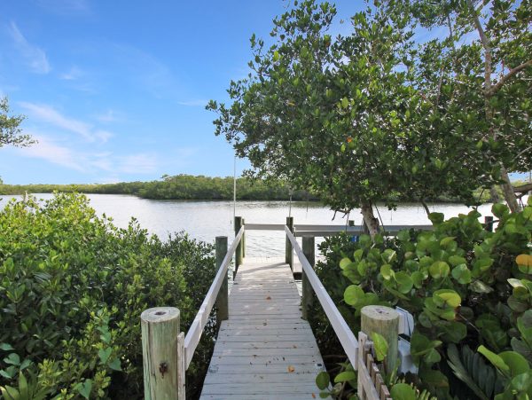 Casey Key Waterfront Vacation Home With Private Pool