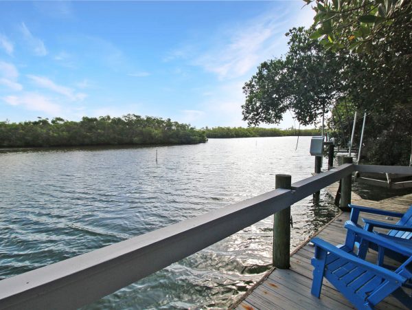 Casey Key Waterfront Vacation Home With Private Pool