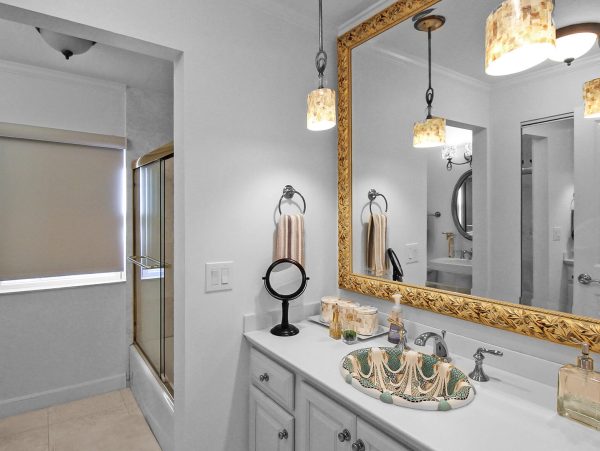 Casey Key Waterfront Vacation Home With Private Pool