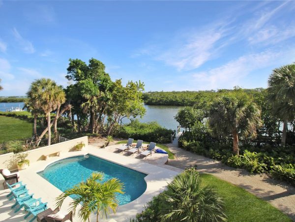 Casey Key Waterfront Vacation Home With Private Pool