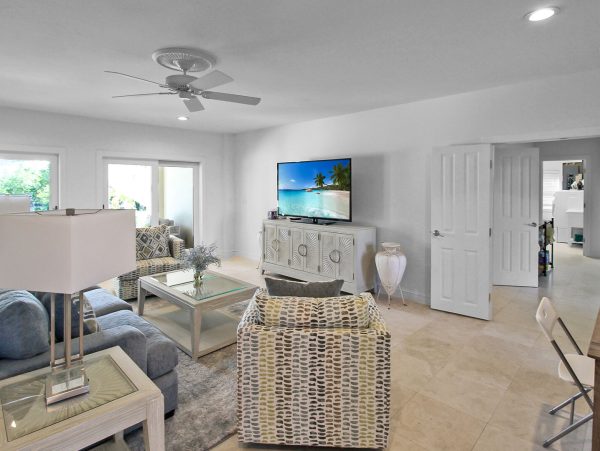 Casey Key Waterfront Vacation Home With Private Pool