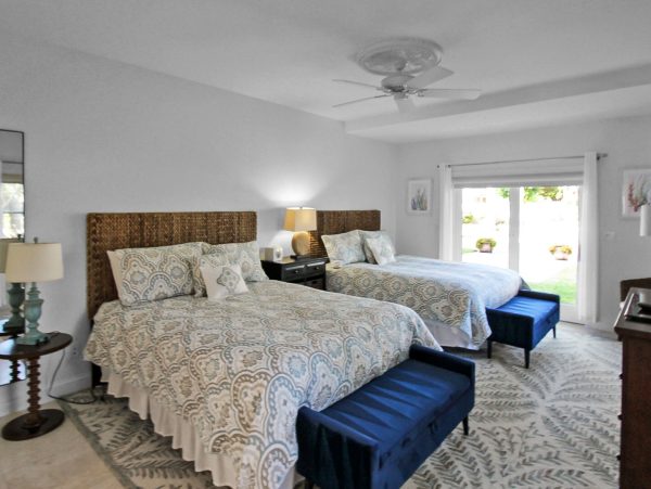 Casey Key Waterfront Vacation Home With Private Pool