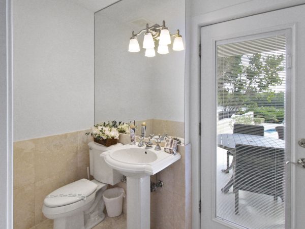 Casey Key Waterfront Vacation Home With Private Pool