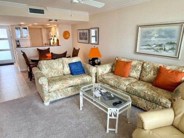 Longboat Key Condo With Partial Bay Views And Pool