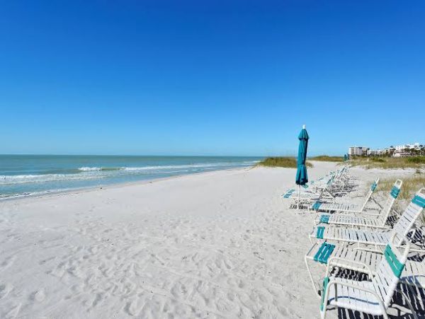 Longboat Key Condo With Partial Bay Views And Pool