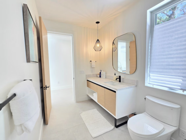 Luxury Siesta Key Resort Retreat with Pool Cabana - Unforgettable Getaway