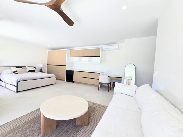Luxury Siesta Key Resort Retreat with Pool Cabana - Unforgettable Getaway