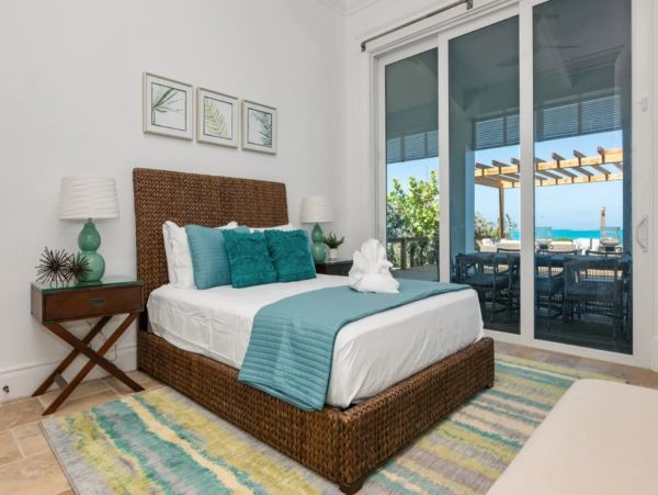 Little Exuma Oceanfront Villa With Private Pool