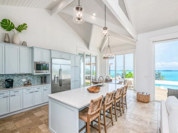 Little Exuma Oceanfront Villa With Private Pool