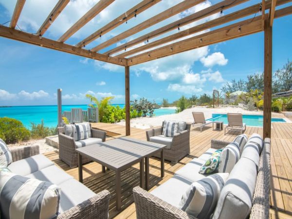 Little Exuma Oceanfront Villa With Private Pool