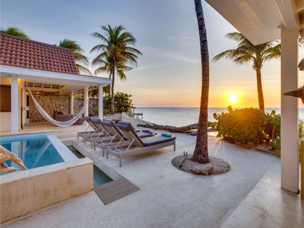 Bonaire Oceanfront Villa With Private Pool And Beach
