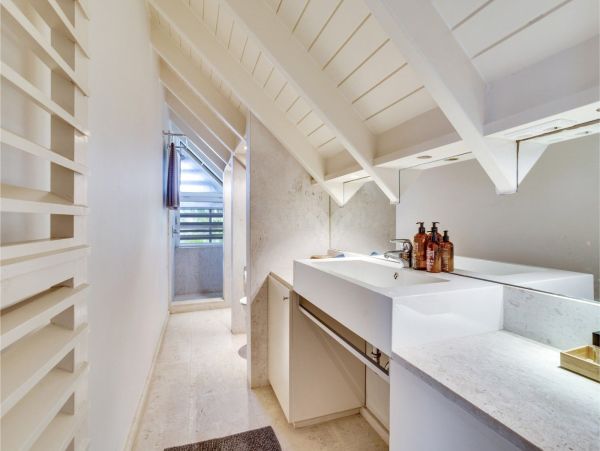 Bonaire Oceanfront Villa With Private Pool And Beach