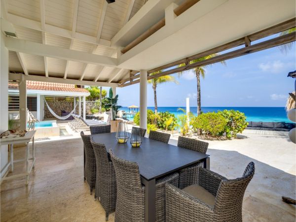 Bonaire Oceanfront Villa With Private Pool And Beach