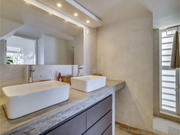 Bonaire Oceanfront Villa With Private Pool And Beach