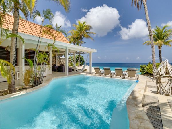 Bonaire Oceanfront Villa With Private Pool And Beach