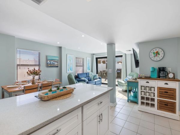 Fort Myers Beach Apartment Rental With Heated Pool