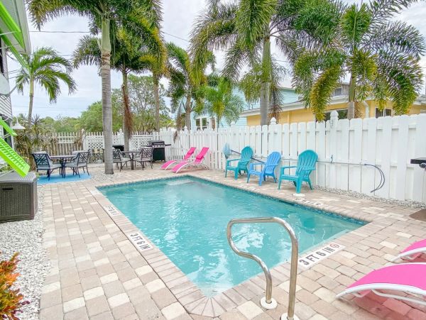 Fort Myers Beach Apartment Rental With Heated Pool