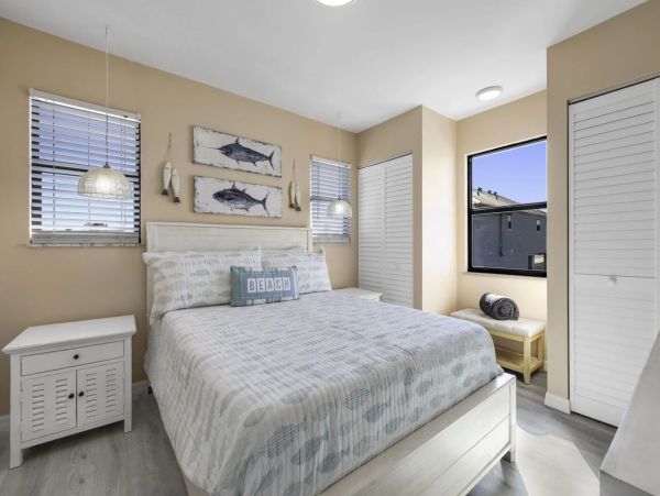 Fort Myers Beach Apartment Rental With Heated Pool