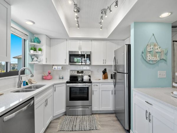 Fort Myers Beach Apartment Rental With Heated Pool