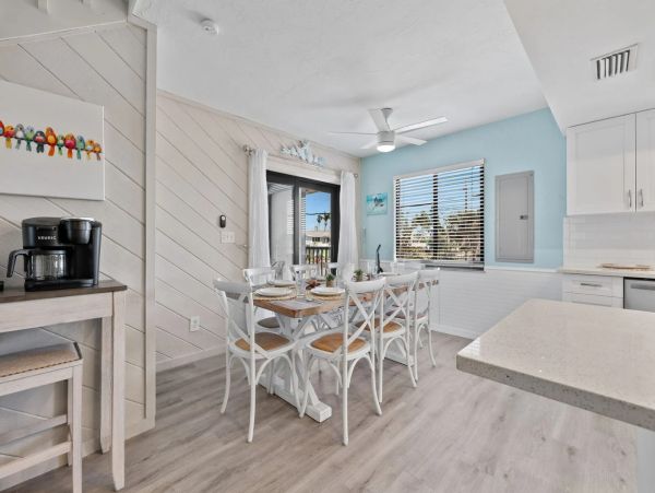 Fort Myers Beach Apartment Rental With Heated Pool
