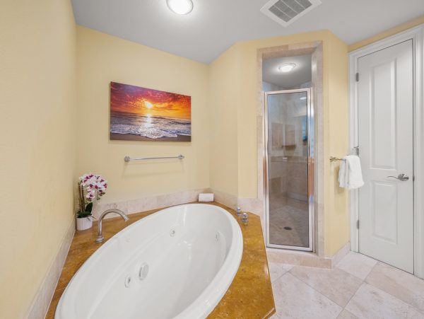 Canal-Front Siesta Key Penthouse With Rooftop Terrace