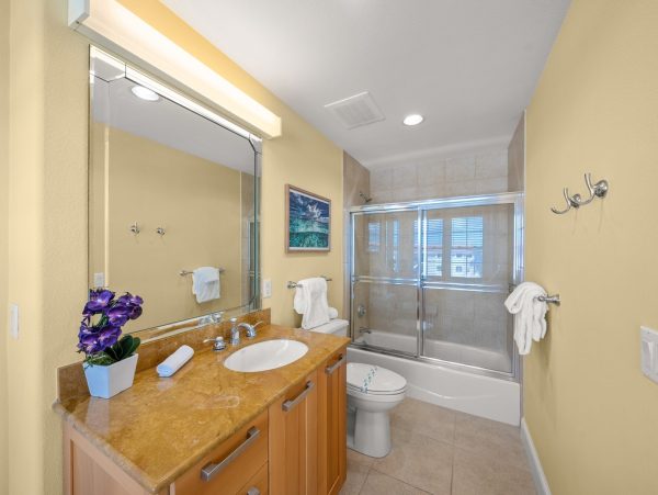 Canal-Front Siesta Key Penthouse With Rooftop Terrace