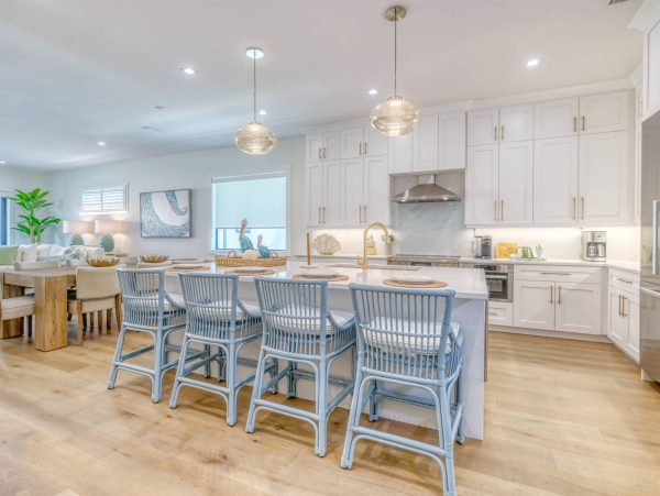 Luxury Beach Condo With Rooftop Deck in Indian Rocks Beach