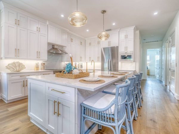 Luxury Beach Condo With Rooftop Deck in Indian Rocks Beach