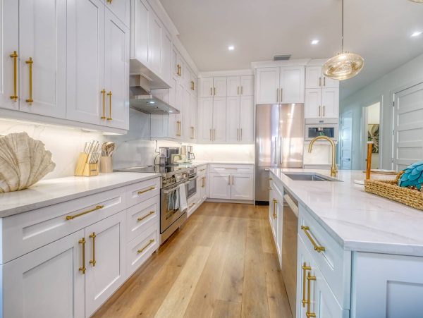 Luxury Beach Condo With Rooftop Deck in Indian Rocks Beach