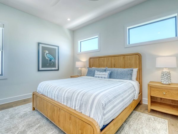Luxury Beach Condo With Rooftop Deck in Indian Rocks Beach