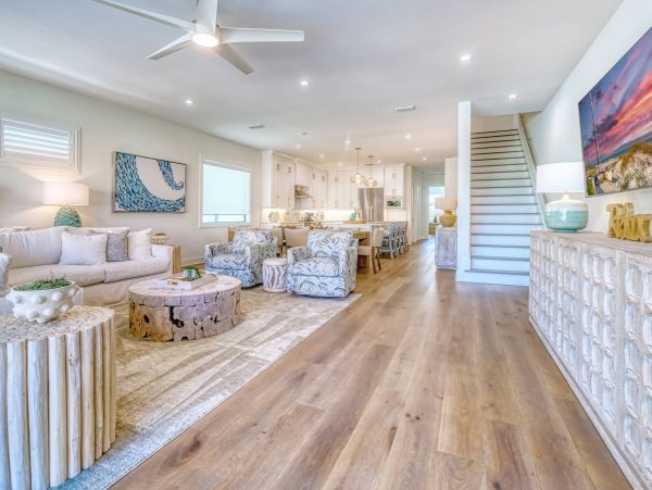 Luxury Beach Condo With Rooftop Deck in Indian Rocks Beach