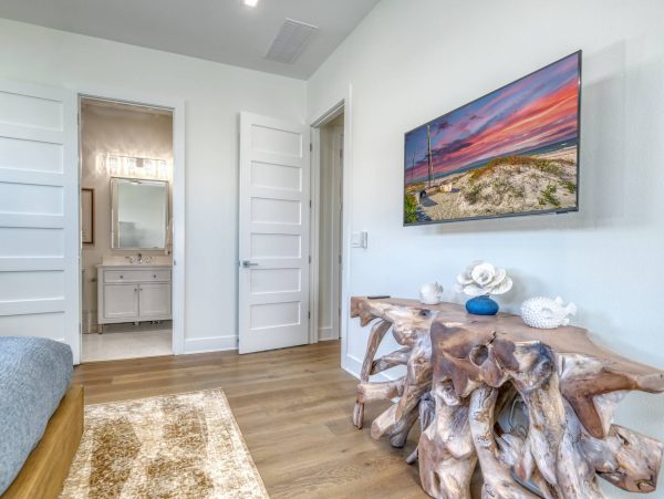 Luxury Beach Condo With Rooftop Deck in Indian Rocks Beach