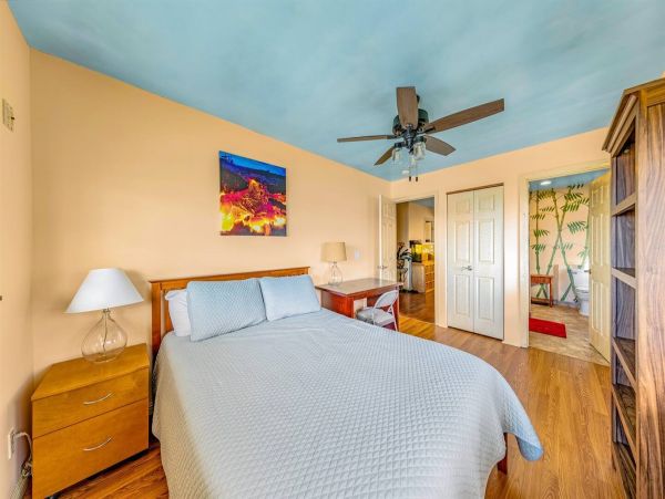 Beachfront Four-Bedroom Home With Spa in Kailua-Kona
