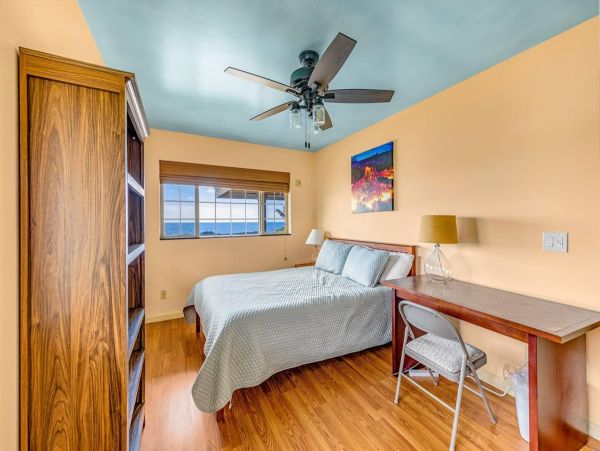 Beachfront Four-Bedroom Home With Spa in Kailua-Kona