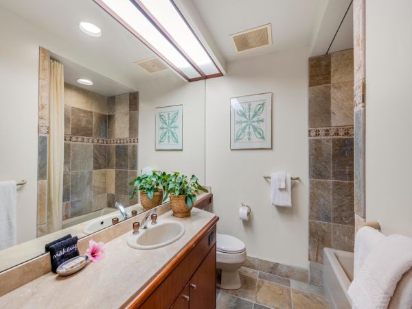 Luxury Ocean View Retreat Kohala Coast World Class Location & Accomodation.