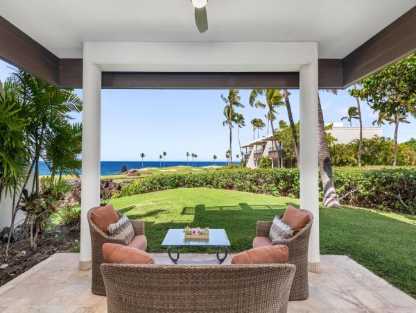 Luxury Ocean View Retreat Kohala Coast World Class Location & Accomodation.