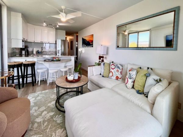 Puako Top-Floor Three Bedroom Penthouse Pool Ocean Views - Beachfront Best Island Snorkeling