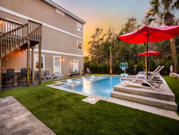 Luxury Beach House with Private Pool & Beach Access