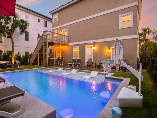 Luxury Beach House with Private Pool & Beach Access